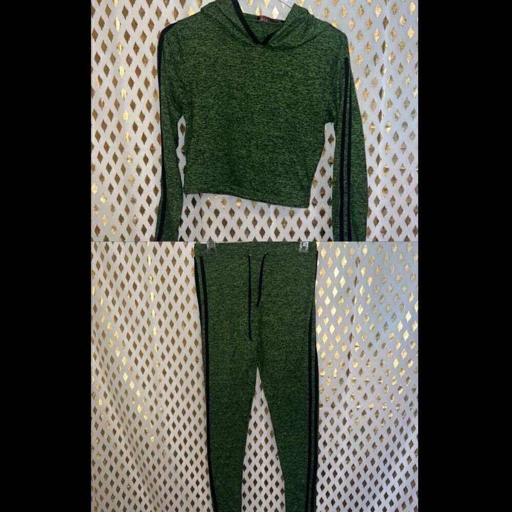 Neon Green hoodie cropped athletic athleisure wear tracksuit set size M